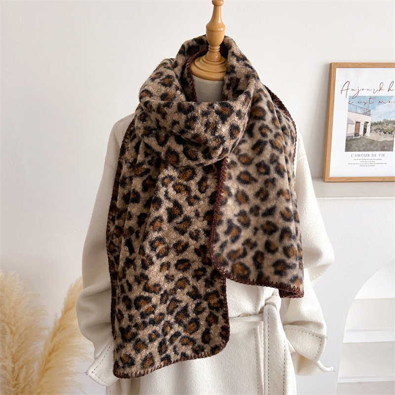 Woven Scarf Blanket - Cachecol de Leopardo de Luxo para
