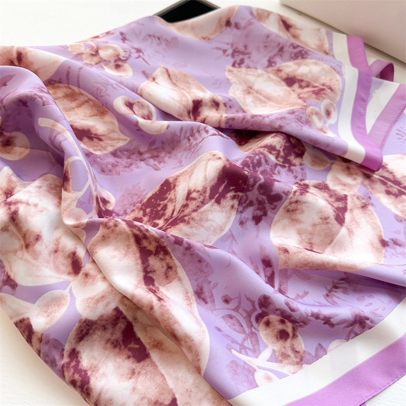 Lenço grande quadrado estampad - Scarf Silk Square avaliação e preço